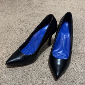 Antonia Saint New York Victoria Heel, size 7D